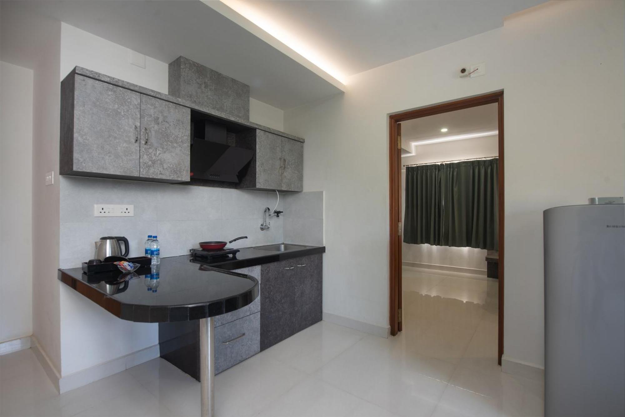 Manipal Atalia Service Apartments Exterior photo