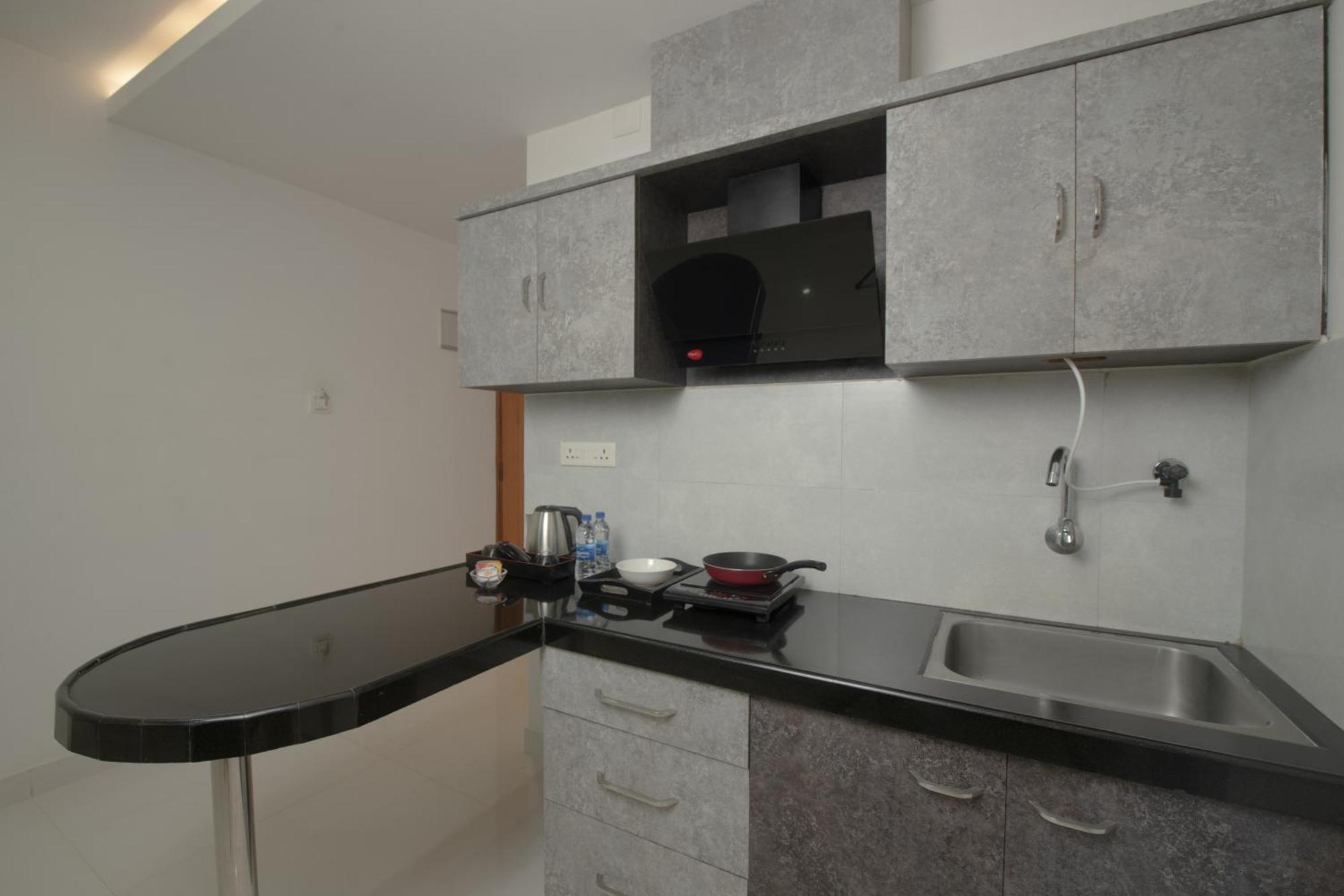 Manipal Atalia Service Apartments Exterior photo